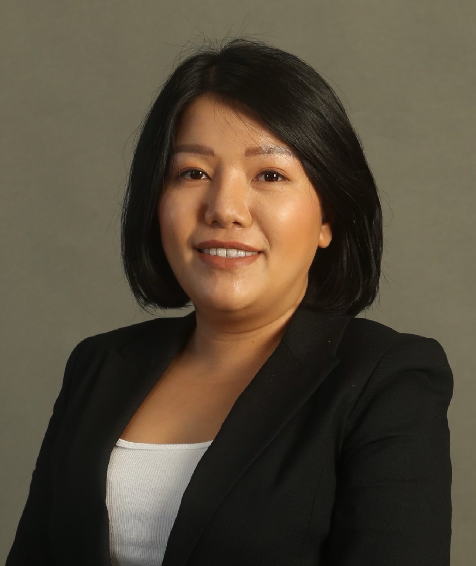 Hanh Hien Nguyen Photo